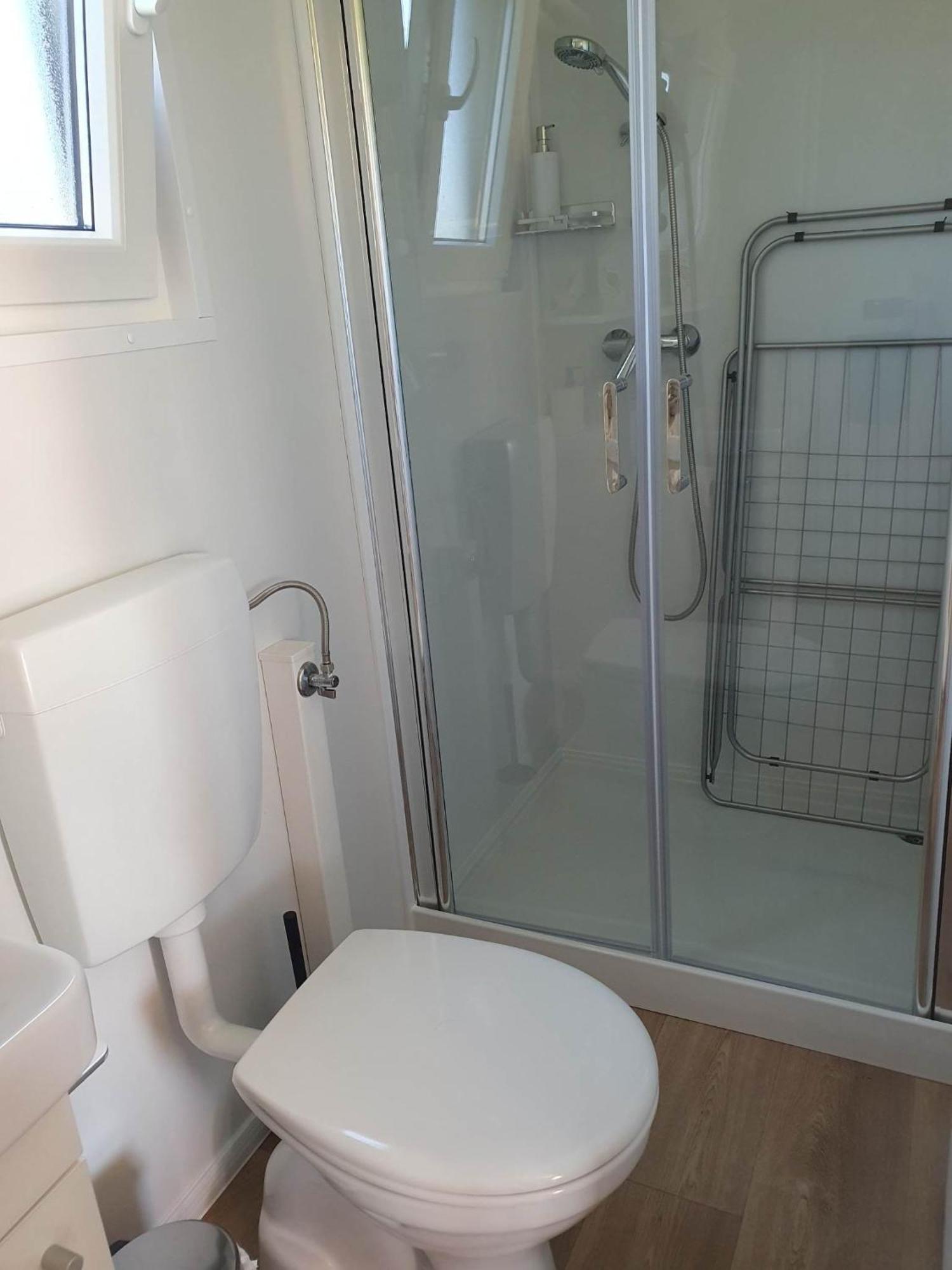 Mobile Homes Karlo & Dino プーラ 部屋 写真